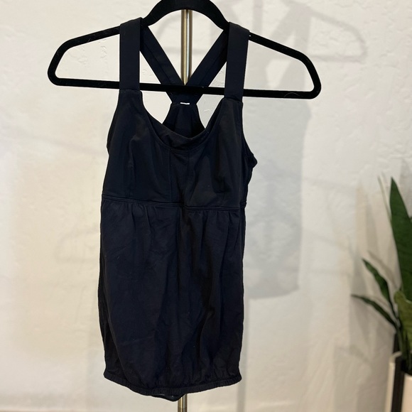 Lululemon Black Running Tank | Size 4 | Shelf Bra | Pockets | Special Edition - Picture 3 of 5